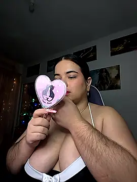 kata smth online show from January 8, 2026, 1:06 pm