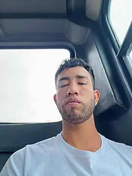 liam bronw online show from March 18, 2026, 7:04 pm