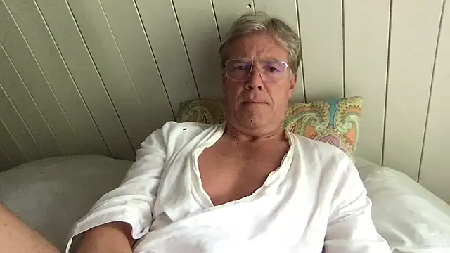 Snapshot of abibull chatting on July 20, 2026, 10:11 am abibull online show from July 20, 2026, 10:11 am