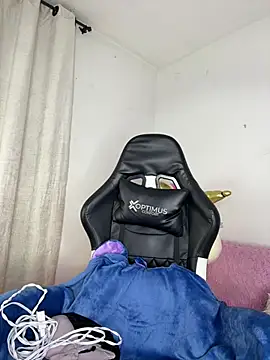 Stormi th online show from March 12, 2026, 2:06 am