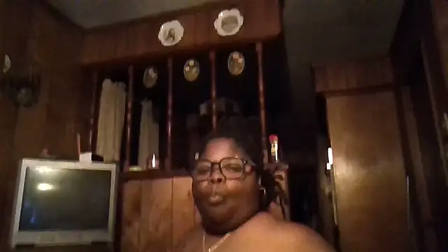 mrsparker1984 online show from February 8, 2026, 5:49 am