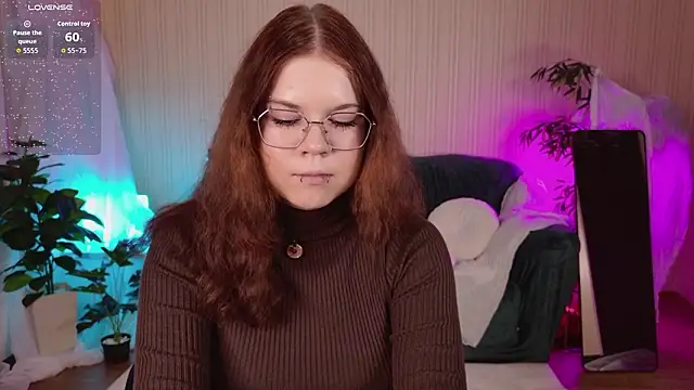 Snapshot of A_Lot_of_Bunny chatting on March 1, 2026, 8:14 am A Lot of Bunny online show from March 1, 2026, 8:14 am