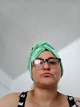 natalliecoopers online show from February 8, 2026, 9:34 pm