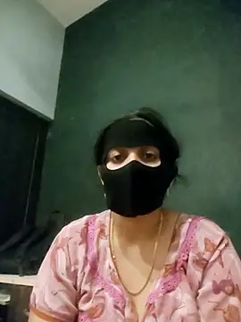 Snapshot of Tamilfathi chatting on February 8, 2026, 2:04 pm Tamilfathi online show from February 8, 2026, 2:04 pm