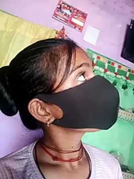 Snapshot of Kinjal_setty chatting on May 4, 2026, 7:33 am Kinjal setty online show from May 4, 2026, 7:33 am