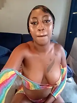 Snapshot of CocoButterxox chatting on April 17, 2026, 9:45 am CocoButterxox online show from April 17, 2026, 9:45 am