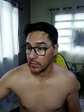 Snapshot of Erbst_Morni chatting on February 24, 2026, 11:44 am Erbst Morni online show from February 24, 2026, 11:44 am