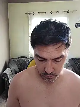 Snapshot of Erbst_Morni chatting on March 2, 2026, 12:56 pm Erbst Morni online show from March 2, 2026, 12:56 pm