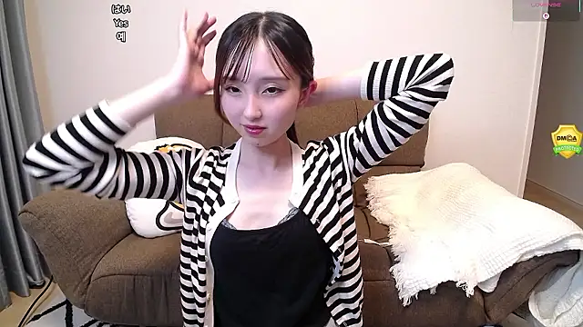 -Ema  online show from May 25, 2026, 10:58 am