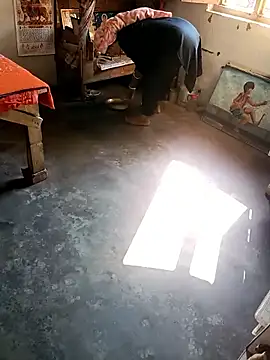 coupleshow-143 online show from April 6, 2026, 3:35 am