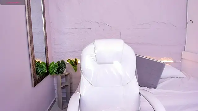 Snapshot of lanna_18_ chatting on July 8, 2026, 12:06 pm lanna 18 online show from July 8, 2026, 12:06 pm