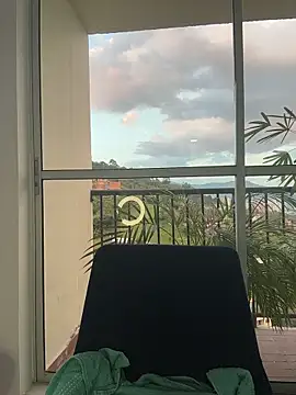 Snapshot of alesziarose_ chatting on March 15, 2026, 11:12 pm alesziarose online show from March 15, 2026, 11:12 pm