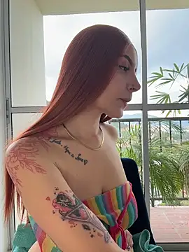 Snapshot of alesziarose_ chatting on March 13, 2026, 10:26 pm alesziarose online show from March 13, 2026, 10:26 pm