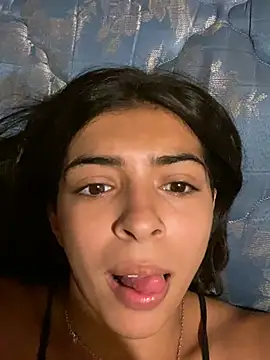 morennacaliente666 online show from February 7, 2026, 4:04 pm