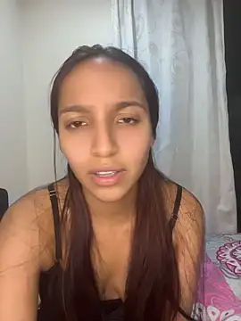 Snapshot of Eve_Ritz chatting on June 14, 2026, 4:35 am Eve Ritz online show from June 14, 2026, 4:35 am