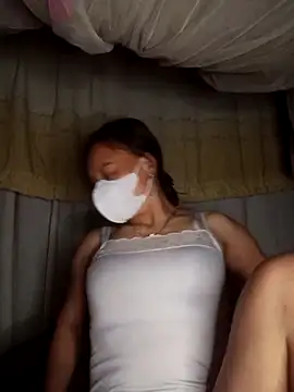 Snapshot of Piu_18 chatting on March 2, 2026, 10:38 pm Piu 18 online show from March 2, 2026, 10:38 pm