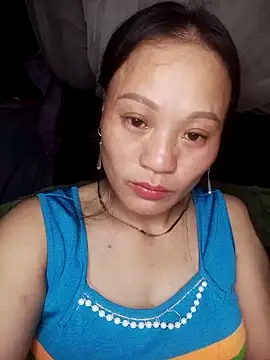 Snapshot of Piu_18 chatting on February 20, 2026, 7:27 pm Piu 18 online show from February 20, 2026, 7:27 pm