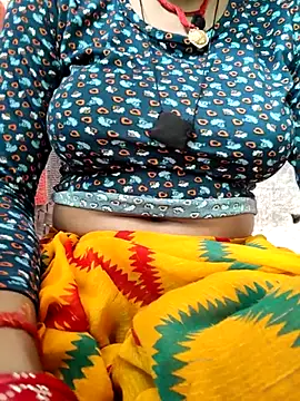 Snapshot of Queen_chayna chatting on June 27, 2026, 4:07 am Queen chayna online show from June 27, 2026, 4:07 am