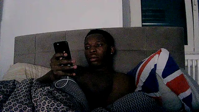 Snapshot of Bigchocco chatting on March 7, 2026, 11:21 pm Bigchocco online show from March 7, 2026, 11:21 pm