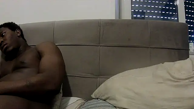 Snapshot of Bigchocco chatting on June 17, 2026, 7:52 am Bigchocco online show from June 17, 2026, 7:52 am