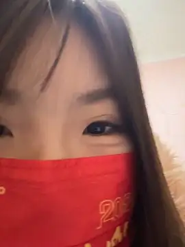  xiaoxinxin  online show from February 12, 2026, 3:17 am