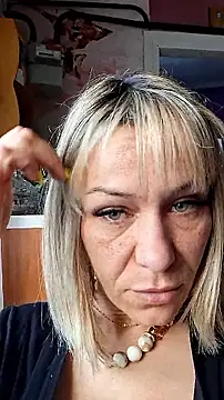 Snapshot of MissKryss chatting on March 24, 2026, 3:17 am MissKryss online show from March 24, 2026, 3:17 am