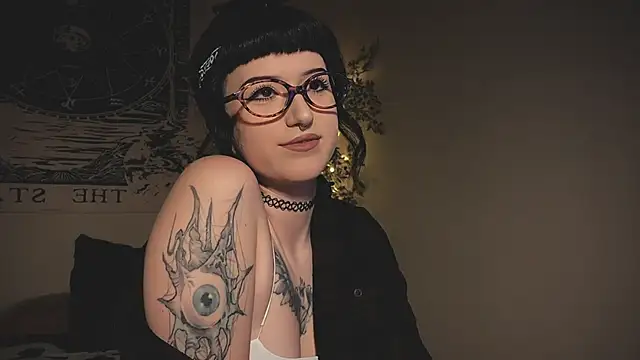 ghoticspectre online show from February 5, 2026, 4:47 pm