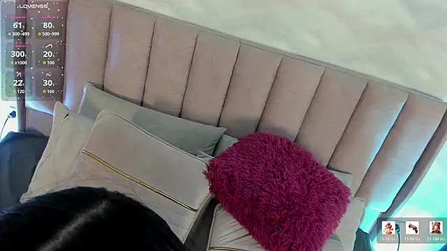 im miadoll online show from March 20, 2026, 12:50 pm