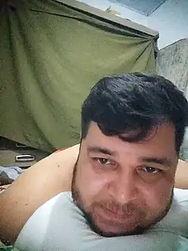 gordinhoCRZ2 online show from February 3, 2026, 2:53 am