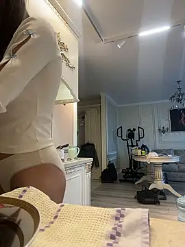 Judy  Hopps online show from January 10, 2026, 6:42 am