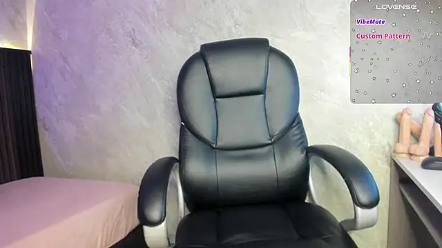 tanisha  lux online show from January 13, 2026, 7:07 pm