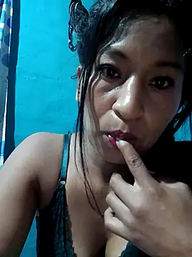 Saraa xx online show from March 16, 2026, 3:58 am