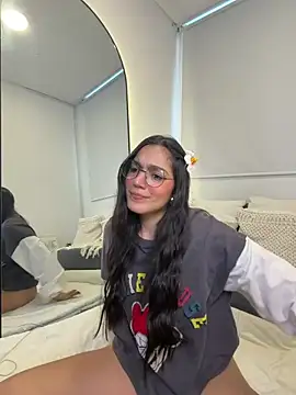 Snapshot of EVA_WILD1 chatting on March 12, 2026, 9:08 pm EVA WILD1 online show from March 12, 2026, 9:08 pm