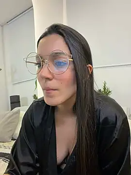 Snapshot of EVA_WILD1 chatting on February 12, 2026, 1:05 am EVA WILD1 online show from February 12, 2026, 1:05 am