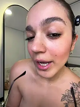 Snapshot of EVA_WILD1 chatting on March 8, 2026, 2:04 am EVA WILD1 online show from March 8, 2026, 2:04 am