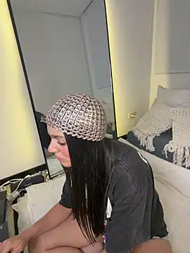 Snapshot of EVA_WILD1 chatting on March 23, 2026, 1:39 am EVA WILD1 online show from March 23, 2026, 1:39 am