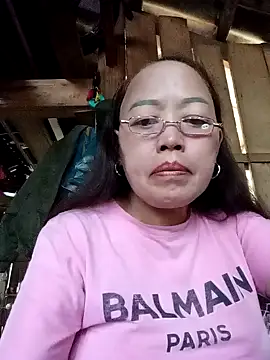 Snapshot of Agnes-baby chatting on April 21, 2026, 2:51 am Agnes-baby online show from April 21, 2026, 2:51 am