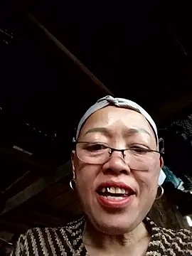 Agnes-baby online show from February 28, 2026, 2:11 am