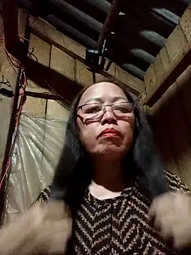 Snapshot of Agnes-baby chatting on March 28, 2026, 1:34 pm Agnes-baby online show from March 28, 2026, 1:34 pm