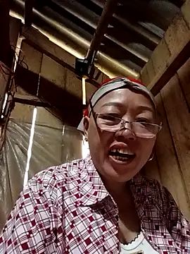 Snapshot of Agnes-baby chatting on March 26, 2026, 12:20 am Agnes-baby online show from March 26, 2026, 12:20 am