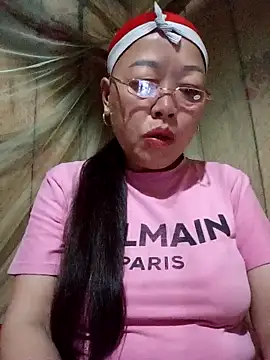 Snapshot of Agnes-baby chatting on April 20, 2026, 10:22 pm Agnes-baby online show from April 20, 2026, 10:22 pm