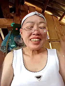 Snapshot of Agnes-baby chatting on March 31, 2026, 3:52 am Agnes-baby online show from March 31, 2026, 3:52 am
