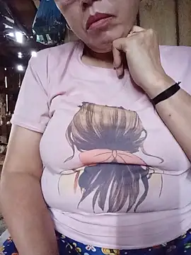 Agnes-baby online show from June 17, 2026, 3:17 am