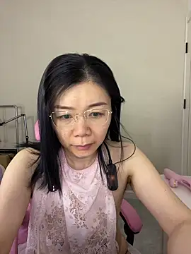 lukee666 online show from March 5, 2026, 12:18 am