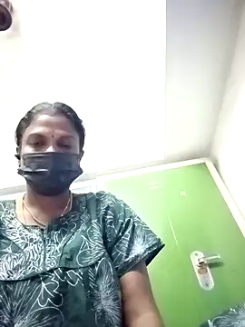 Snapshot of Tamil_Maha69 chatting on April 5, 2026, 1:23 am Tamil Maha69 online show from April 5, 2026, 1:23 am