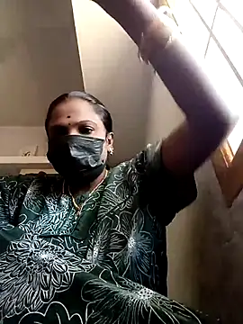 Snapshot of Tamil_Maha69 chatting on April 25, 2026, 6:16 am Tamil Maha69 online show from April 25, 2026, 6:16 am