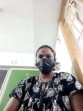 Snapshot of Tamil_Maha69 chatting on April 18, 2026, 12:46 am Tamil Maha69 online show from April 18, 2026, 12:46 am