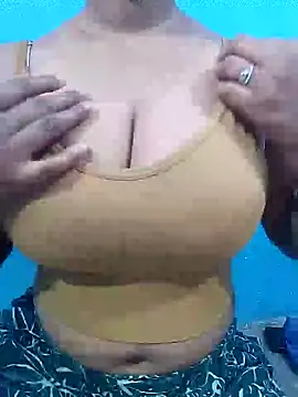 hot ashiya online show from June 25, 2026, 1:47 am