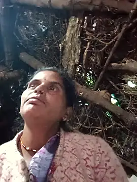 Manvi hote online show from January 10, 2026, 2:29 am