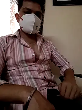 Snapshot of NIGHTKING70 chatting on March 25, 2026, 5:40 am NIGHTKING70 online show from March 25, 2026, 5:40 am